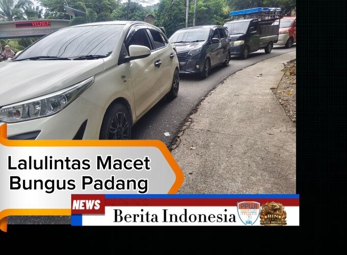 Perbaikan Jembatan Picu Kemacetan Hingga Puluhan Kilometer di Jalur Lintas Bungus Padang